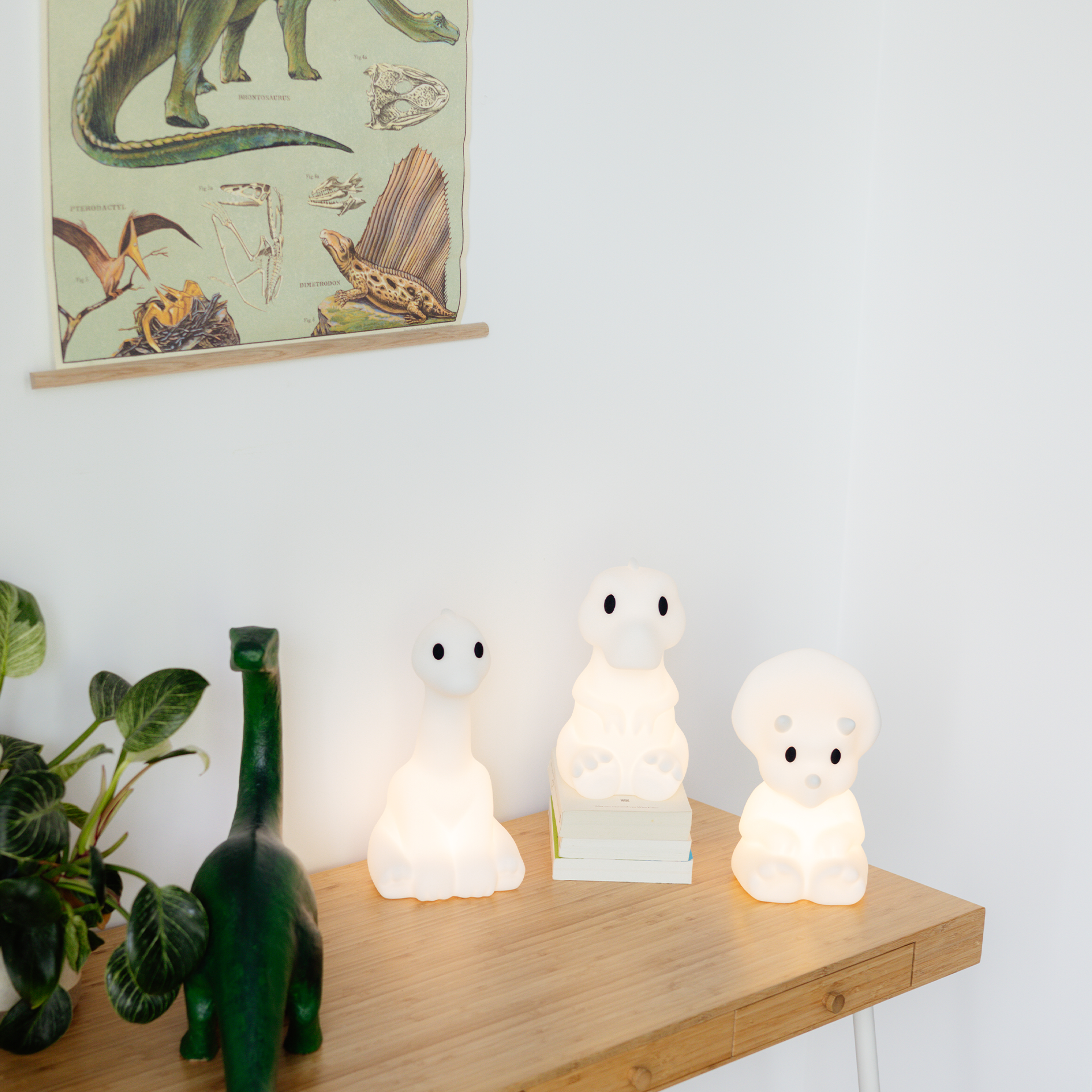 Rena -   Dino 'First Light' Night Light